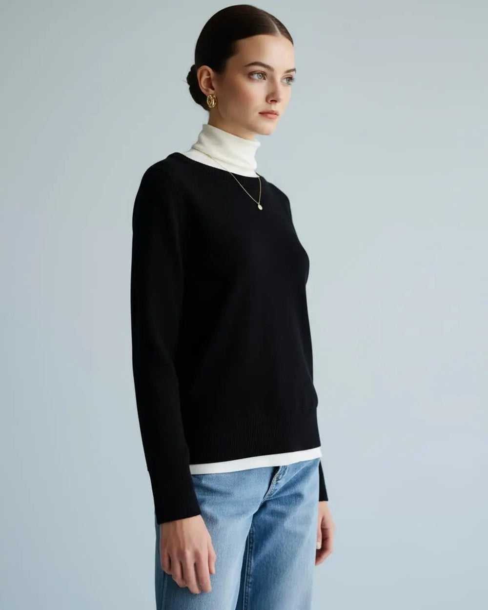 Black Crew Neck Long Sleeve Sweater SOLACE