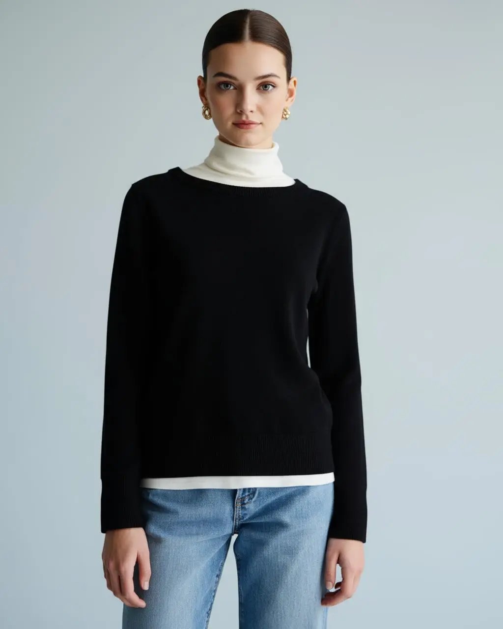 Black Crew Neck Long Sleeve Sweater SOLACE