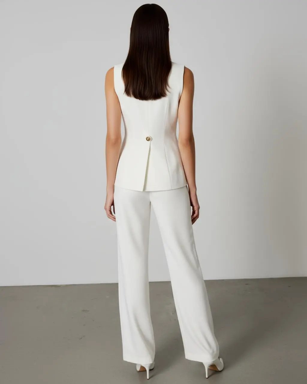 V-neck Single-Button Sleeveless Suit Top SOLACE